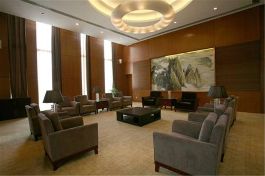 Howard Johnson Plaza Lingang Shanghai Nanhui ภายนอก รูปภาพ