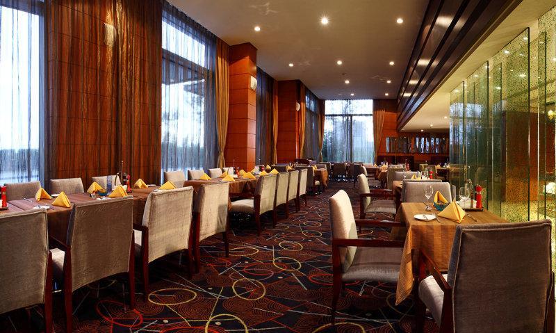 Howard Johnson Plaza Lingang Shanghai Nanhui ภายนอก รูปภาพ