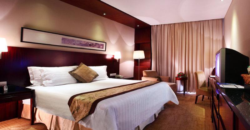 Howard Johnson Plaza Lingang Shanghai Nanhui ภายนอก รูปภาพ